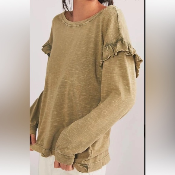 Anthropologie Green Pilcro Ruffled Open Back Long Sleeves Top in small - Picture 2 of 7